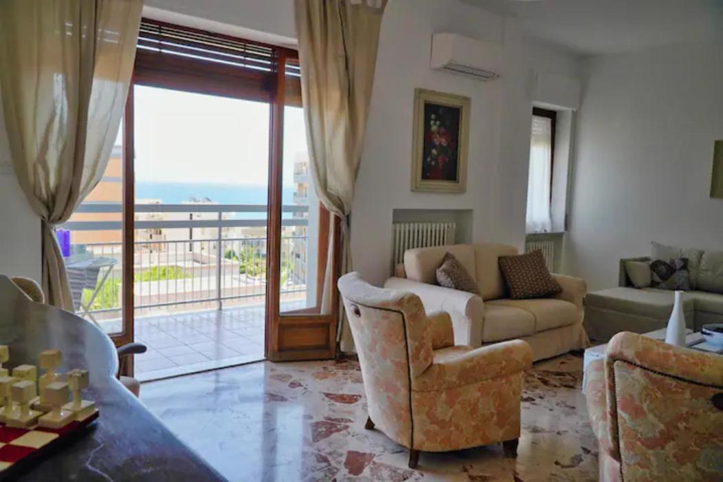 Casa Levante Монополі Екстер'єр фото